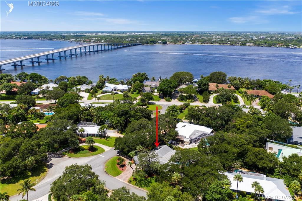 15 Banyan Road Stuart, FL 34996 - Photo 2 of 52