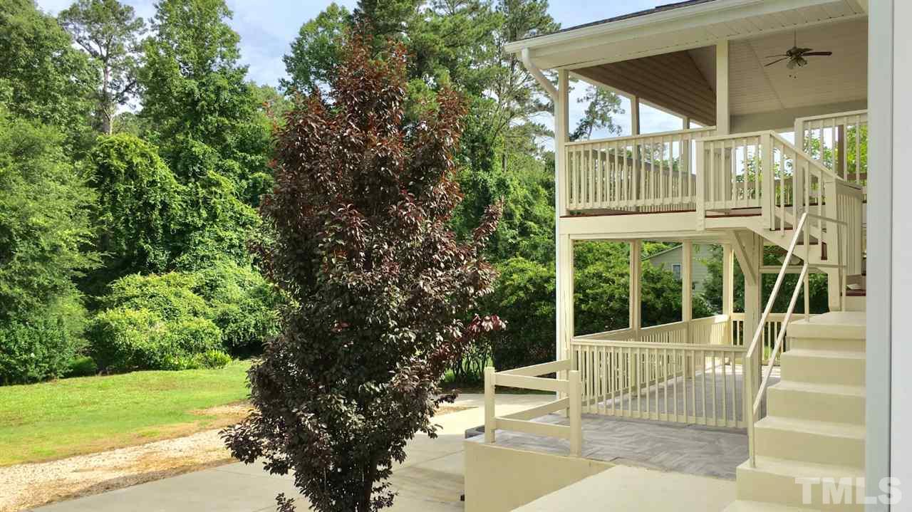 1529 North King Charles Road Raleigh, NC 27610 - Photo 13 of 26