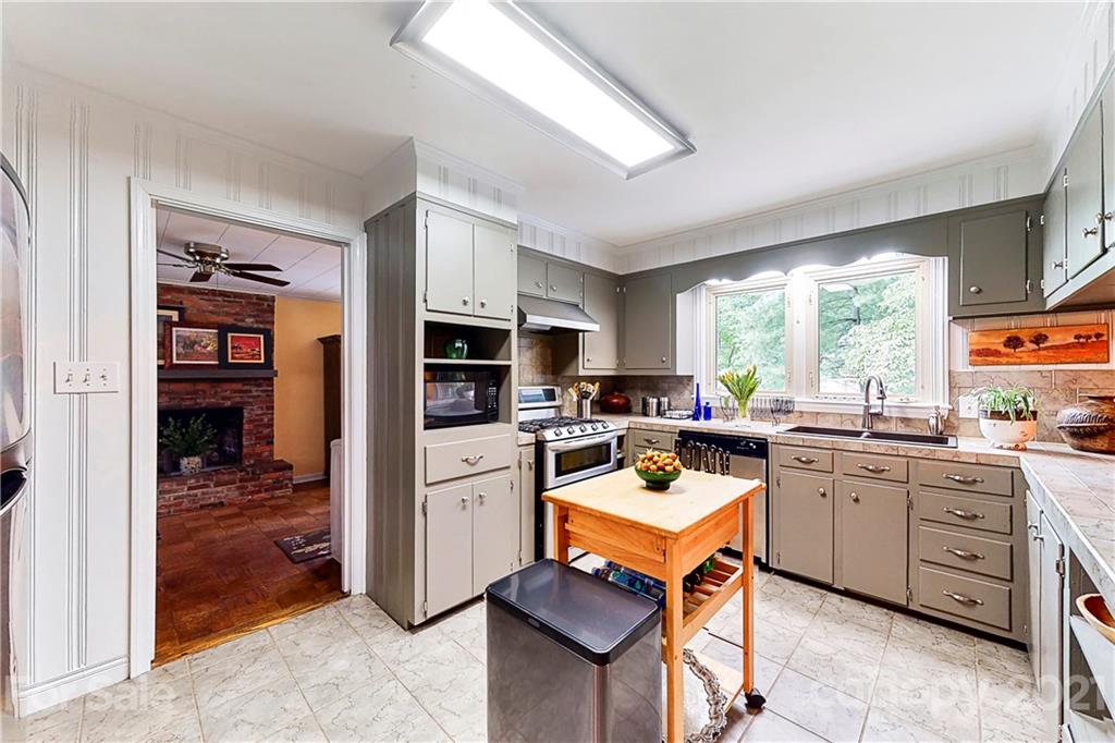 703 Unity Street Fort Mill, SC 29715 - Photo 14 of 45 Gallery Image 14