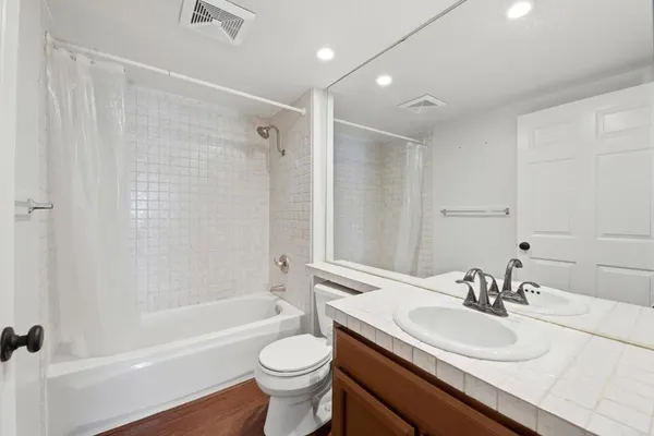 $4,100 | 17428 Ashburton Road, San Diego, CA 92128