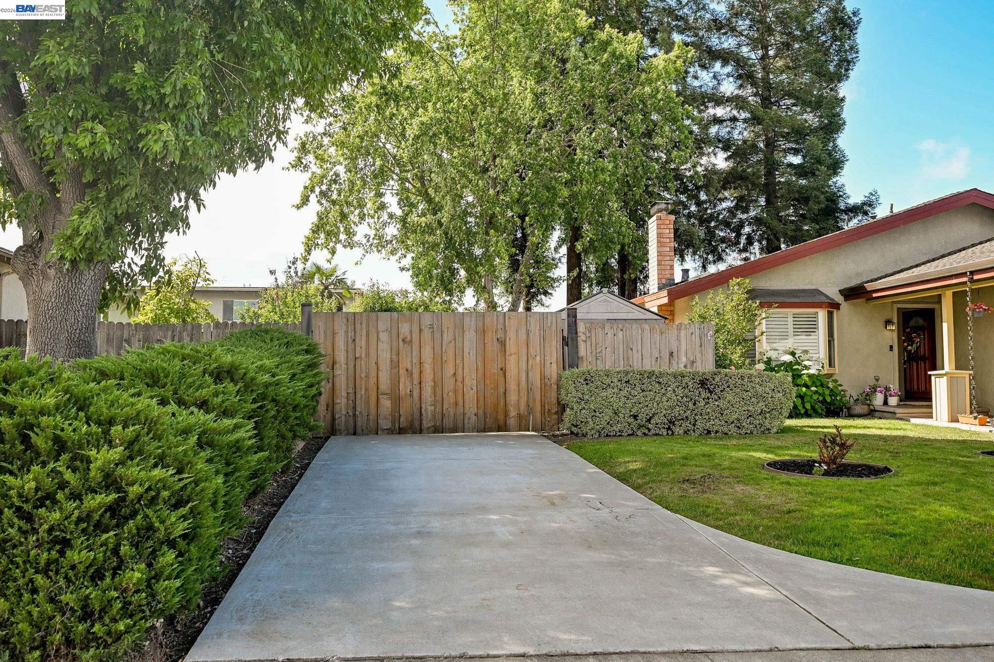 3318 Ensenada Drive San Ramon, CA 94583 - Photo 4 of 36