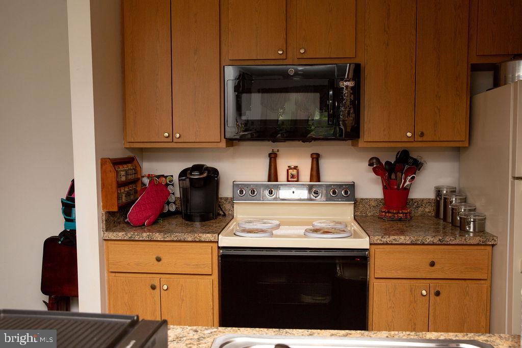 13700 Modrad Way, Unit 8A23 Silver Spring, MD 20904 - Photo 13 of 25 Gallery Image 13