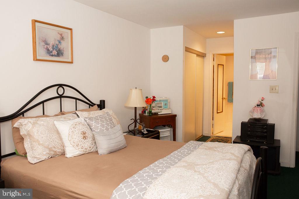 13700 Modrad Way, Unit 8A23 Silver Spring, MD 20904 - Photo 21 of 25 Gallery Image 21