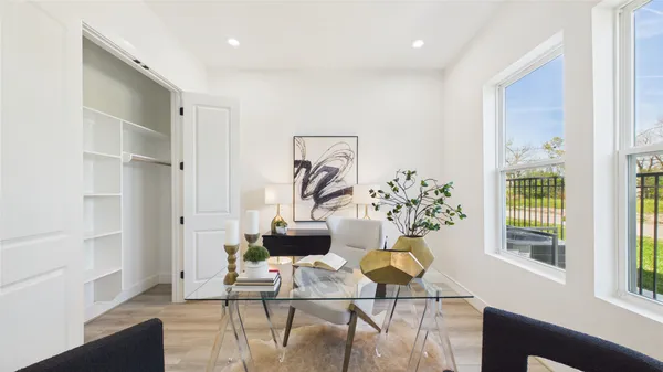 $2,600 | 2419 Harrington Street, Houston, TX 77026