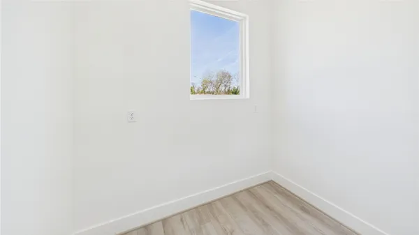 $2,600 | 2419 Harrington Street, Houston, TX 77026