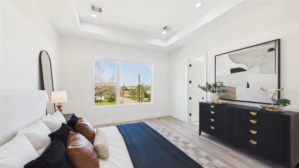 $2,600 | 2419 Harrington Street, Houston, TX 77026