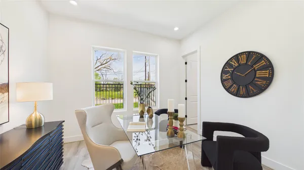 $2,600 | 2419 Harrington Street, Houston, TX 77026