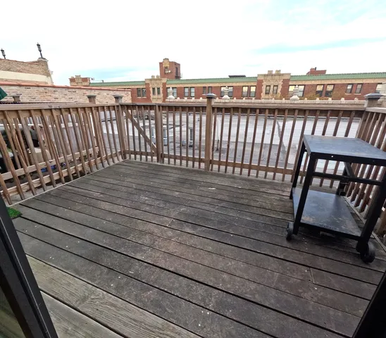 $3,020 | 2778 North Milwaukee Avenue, Unit 219, Chicago, IL 60647