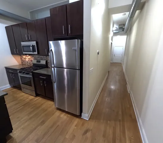 $3,020 | 2778 North Milwaukee Avenue, Unit 219, Chicago, IL 60647