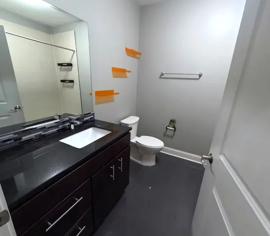 $3,020 | 2778 North Milwaukee Avenue, Unit 219, Chicago, IL 60647