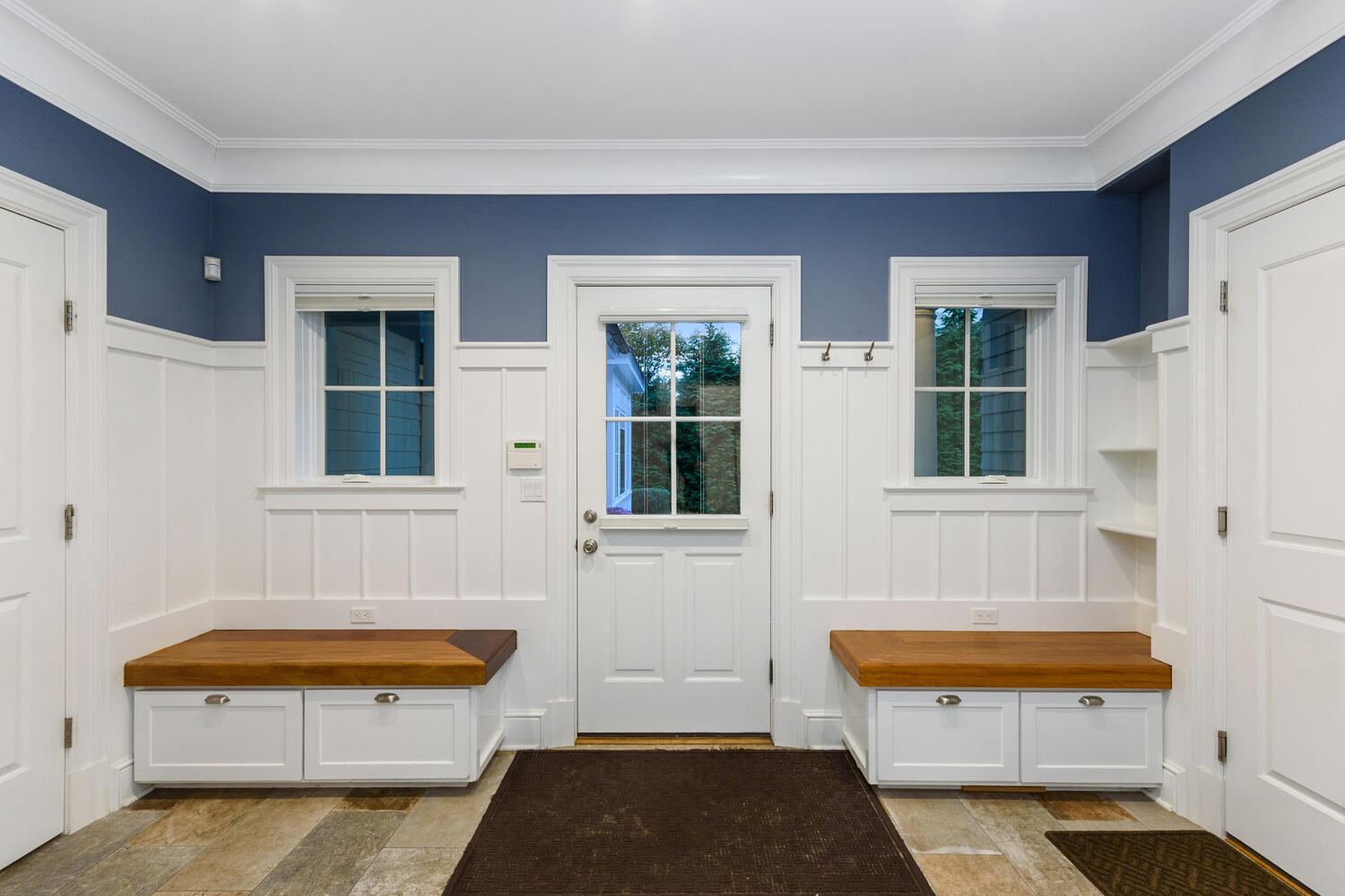 178 Middlesex Road Darien, CT 06820 - Photo 17 of 44 a house view with a outdoor space