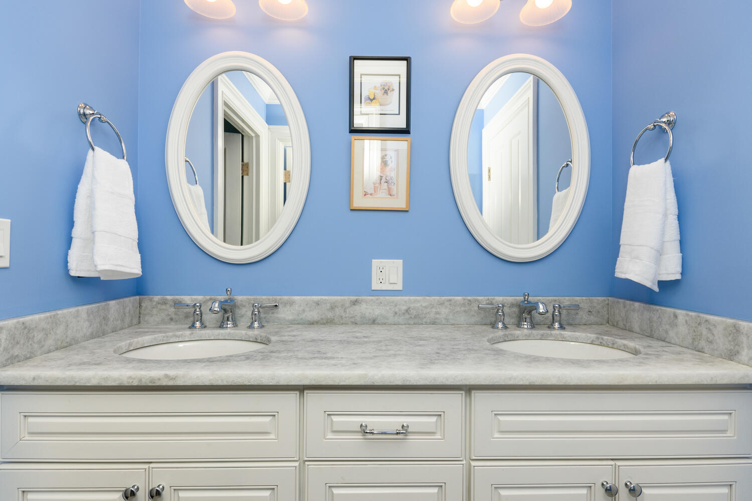 178 Middlesex Road Darien, CT 06820 - Photo 27 of 44 a bathroom with a granite countertop double vanity sinks and a mirror