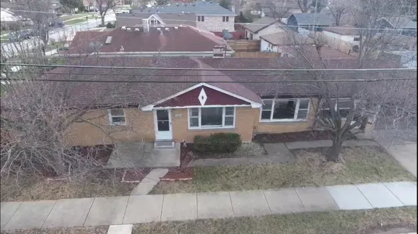 $284,900 | 8500 Parkside Avenue, Burbank, IL 60459