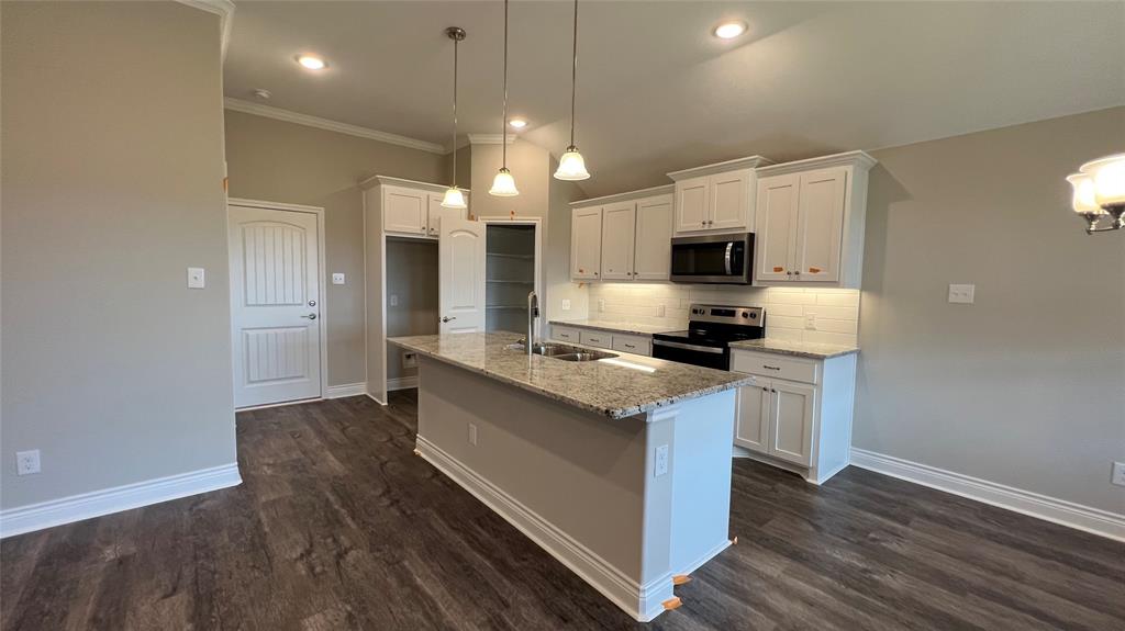 803 Ransom Way Greenville, TX 75402 - Photo 5 of 11 Gallery Image 5