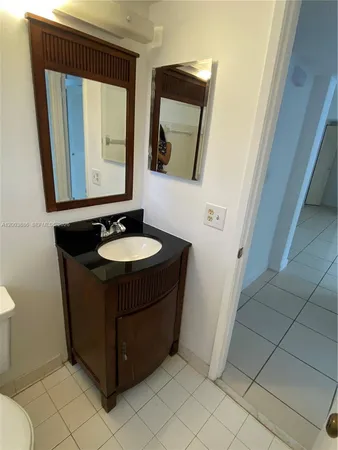 $2,100 | 514 Gardens Drive, Unit 101, Pompano Beach, FL 33069