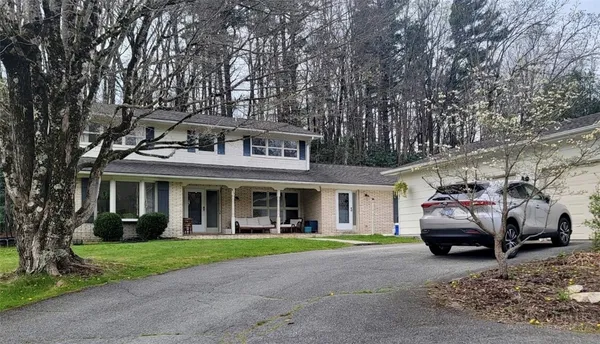 $798,500 | 410 Poplar Hill Drive, Boone, NC 28607