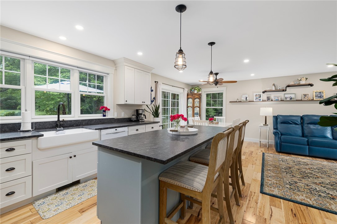 43 Shannock Hill Road Richmond, RI 02812 - Photo 13 of 36 Gallery Image 13