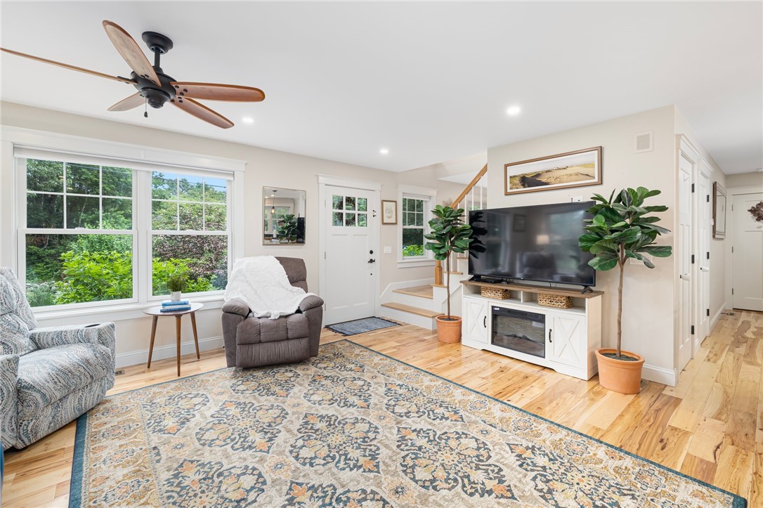 43 Shannock Hill Road Richmond, RI 02812 - Photo 17 of 36 Gallery Image 17