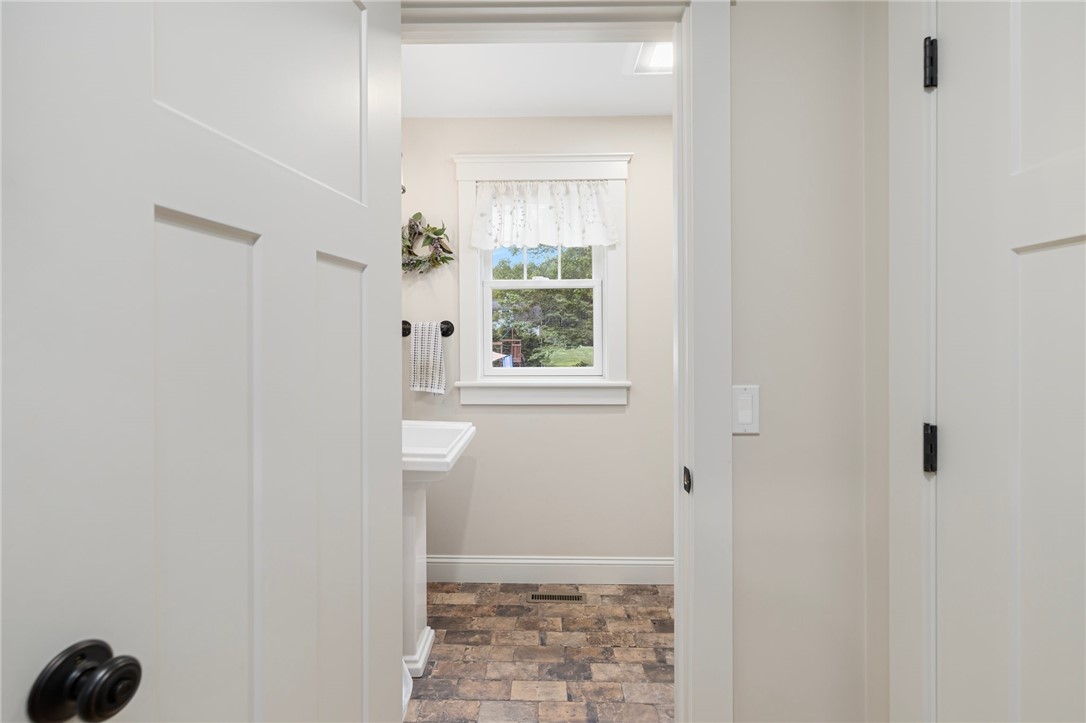 43 Shannock Hill Road Richmond, RI 02812 - Photo 23 of 36 Gallery Image 23