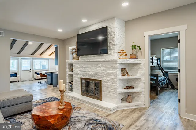 $2,500 | 5708 Park Boulevard, Unit 3, Wildwood, NJ 08260