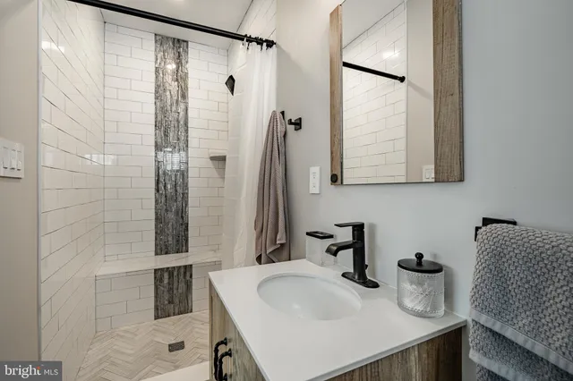 $2,500 | 5708 Park Boulevard, Unit 3, Wildwood, NJ 08260