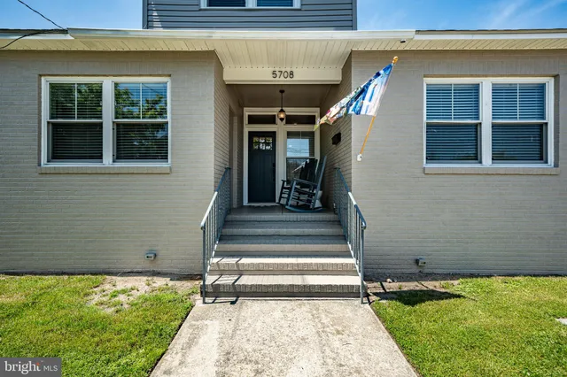 $2,500 | 5708 Park Boulevard, Unit 3, Wildwood, NJ 08260