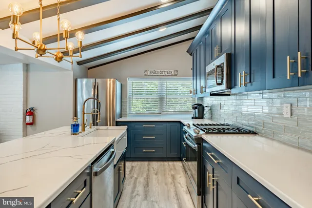 $2,500 | 5708 Park Boulevard, Unit 3, Wildwood, NJ 08260