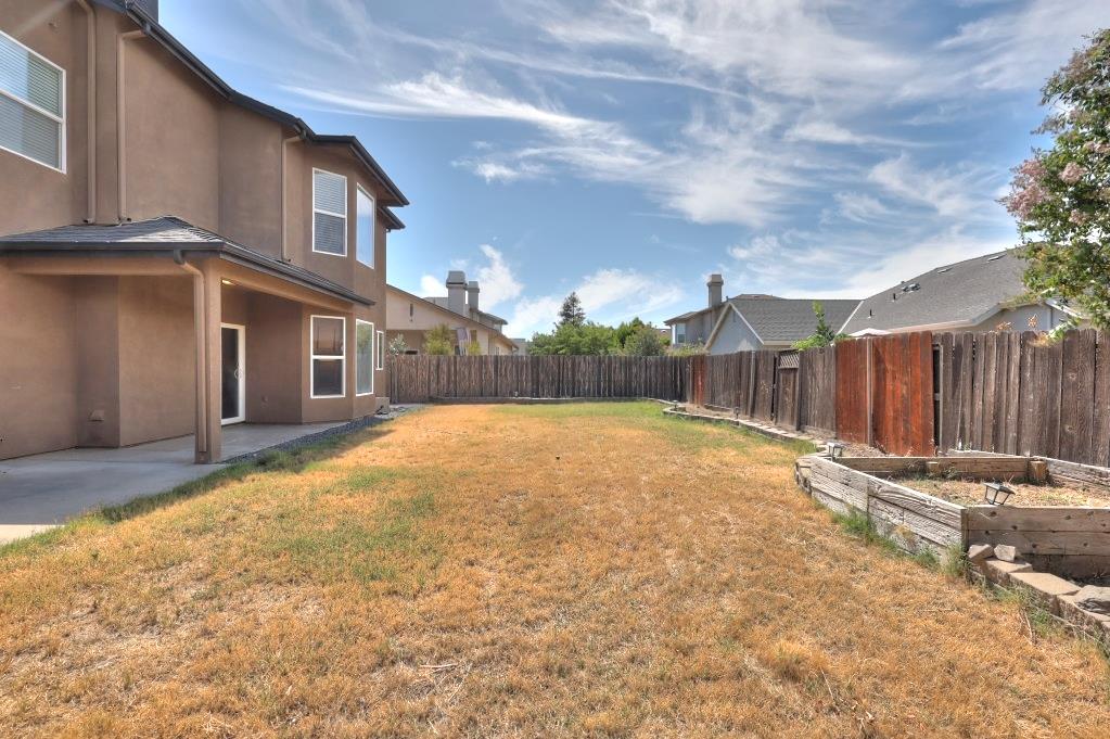 6801 Varni Way Hughson, CA 95326 - Photo 63 of 70