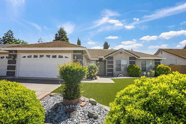 $450,000 | 2182 Spanish Bay Court, Merced, CA 95340
