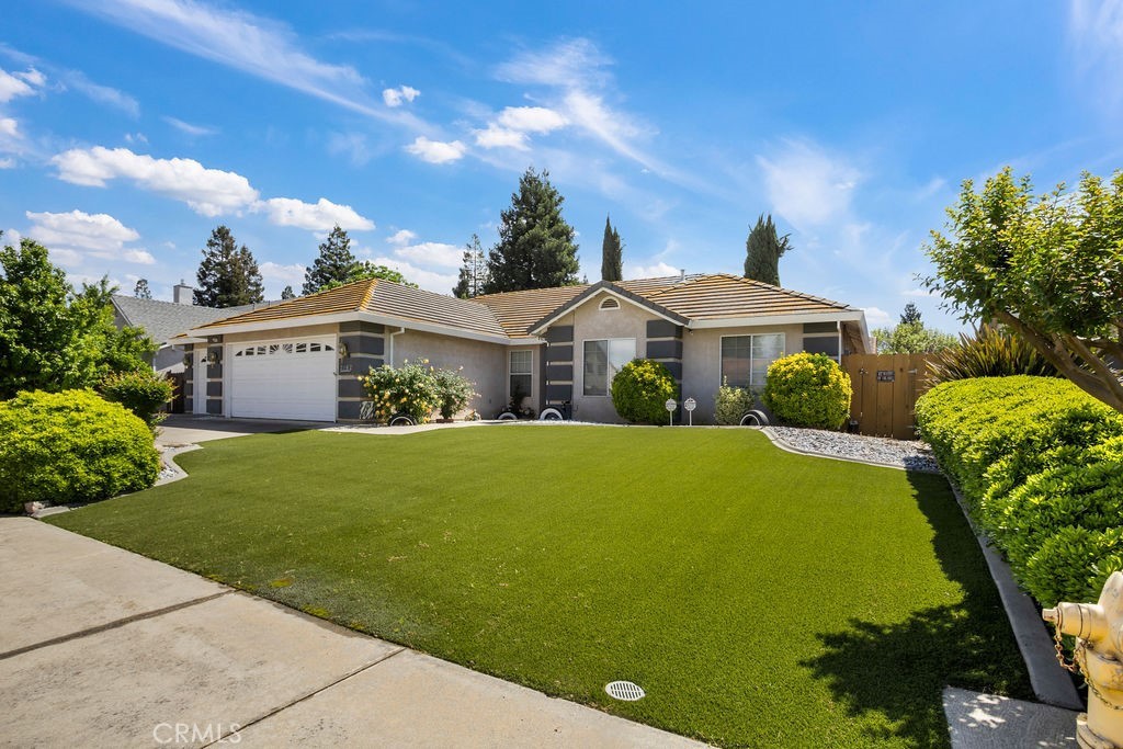 2182 Spanish Bay Court Merced, CA 95340 - Photo 4 of 34