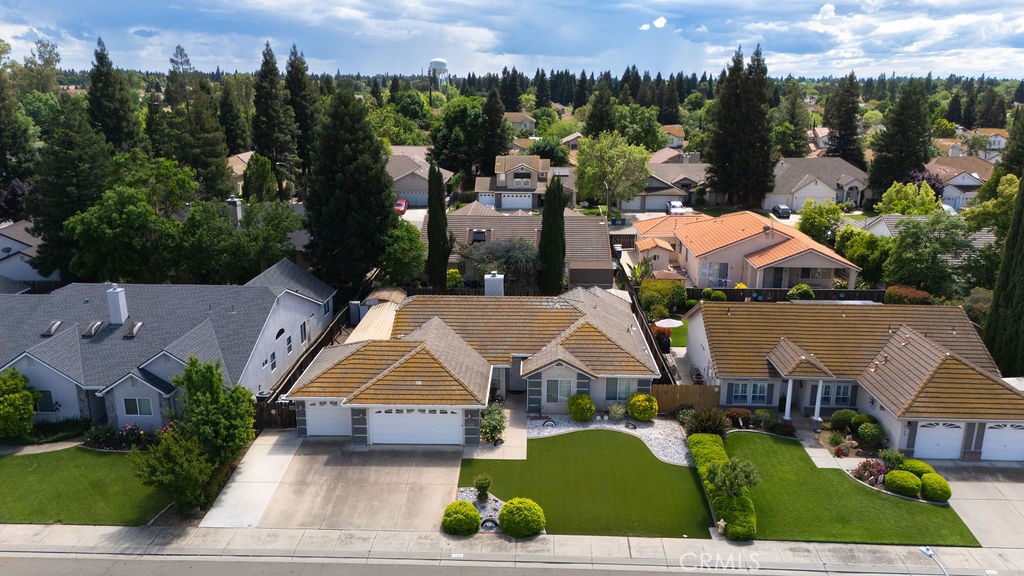 2182 Spanish Bay Court Merced, CA 95340 - Photo 6 of 34