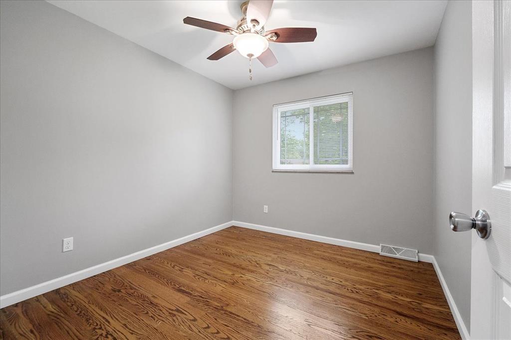 113 Roland Avenue Ballwin, MO 63021 - Photo 26 of 47