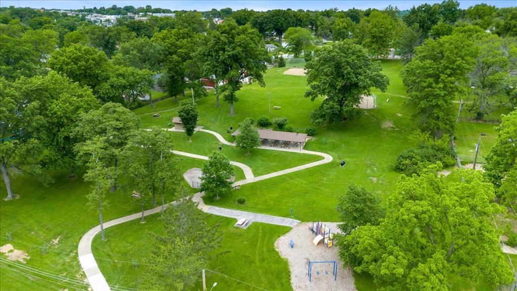 113 Roland Avenue Ballwin, MO 63021 - Photo 42 of 47