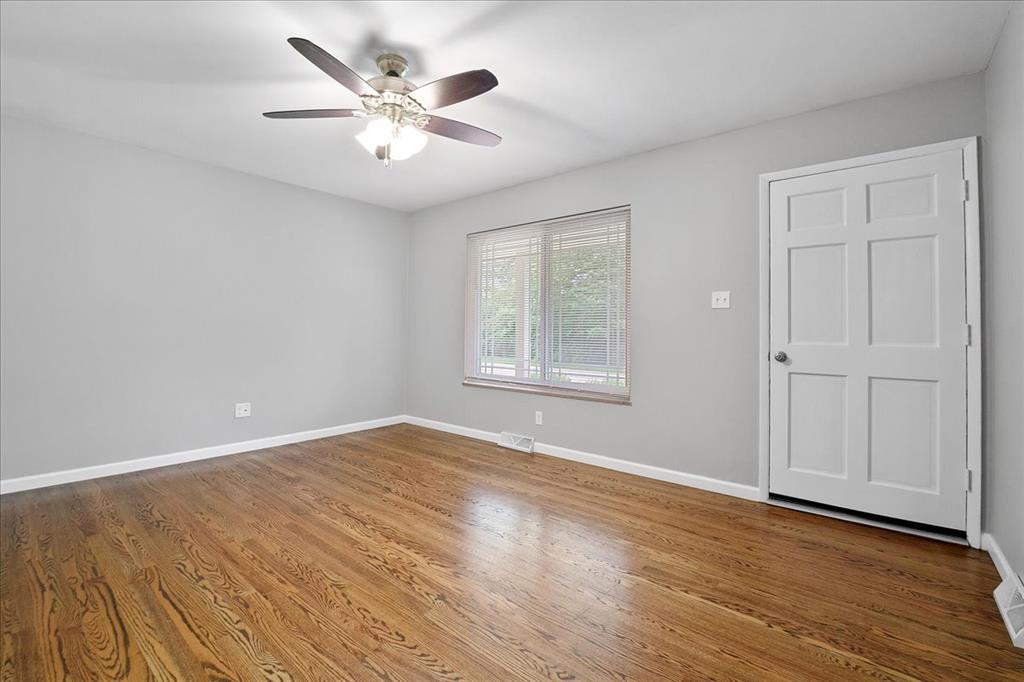 113 Roland Avenue Ballwin, MO 63021 - Photo 10 of 47