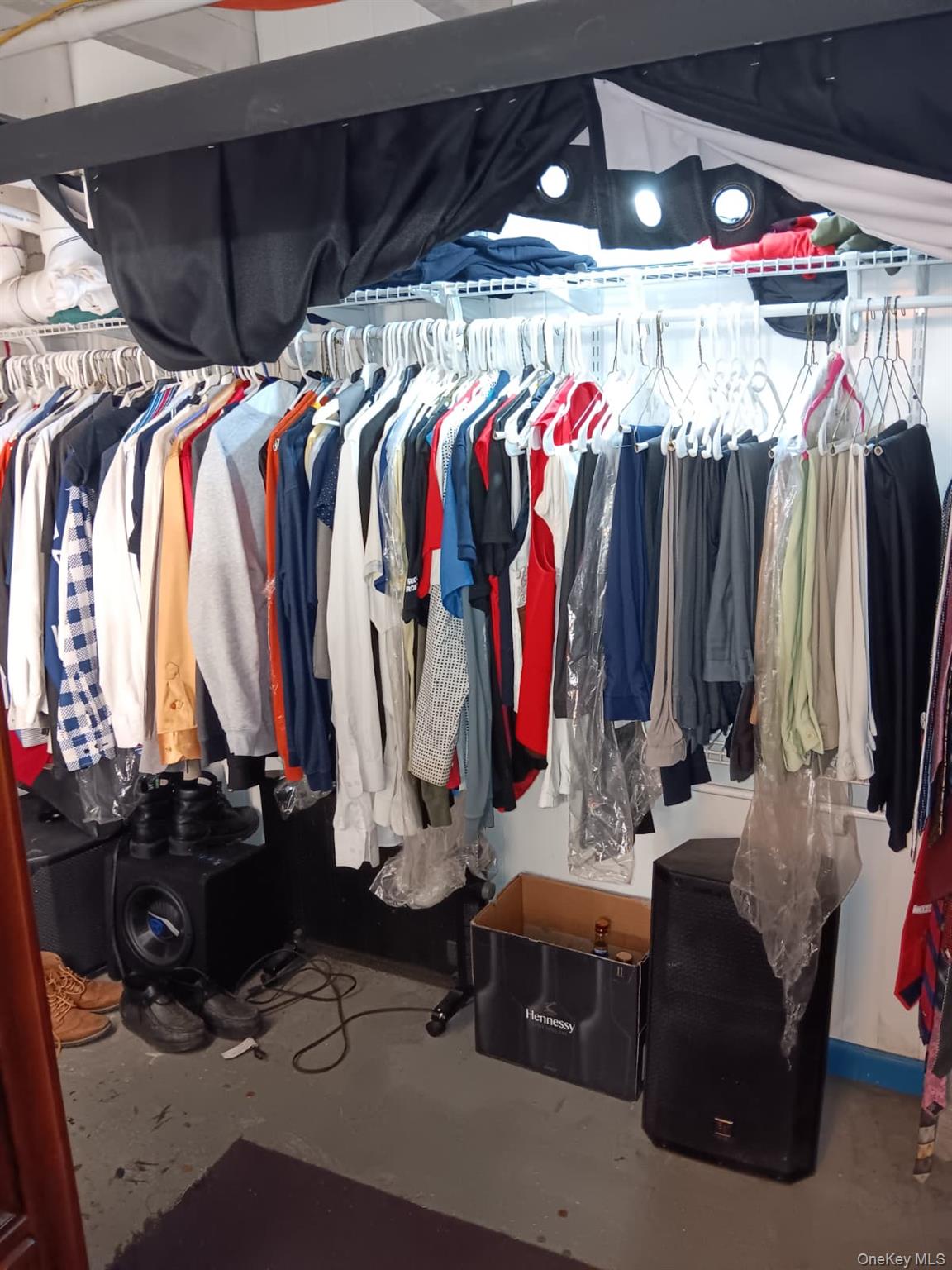 91-08 Sutter Avenue Queens, NY 11417 - Photo 20 of 32 View of walk in closet