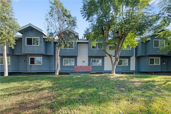 $3,300 | 2726 Menlo Avenue, Los Angeles, CA 90007