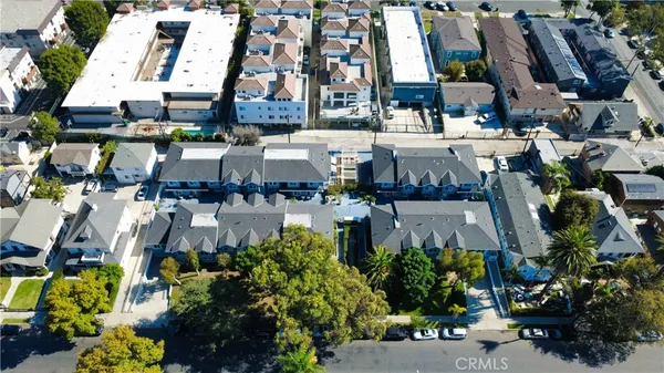 $3,300 | 2726 Menlo Avenue, Los Angeles, CA 90007