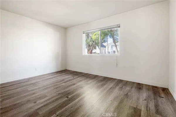 $3,300 | 2726 Menlo Avenue, Los Angeles, CA 90007