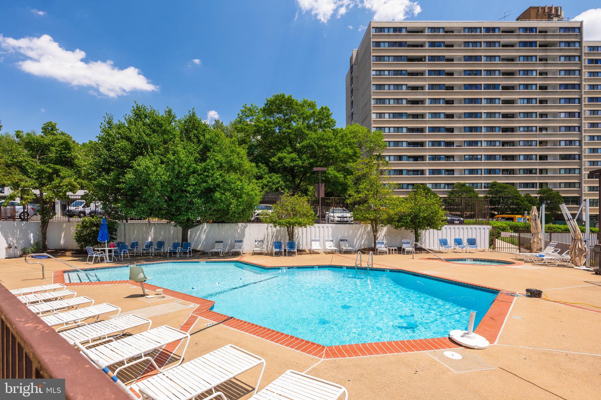 6101 Edsall Road, Unit 1212 Alexandria, VA 22304 - Photo 46 of 50