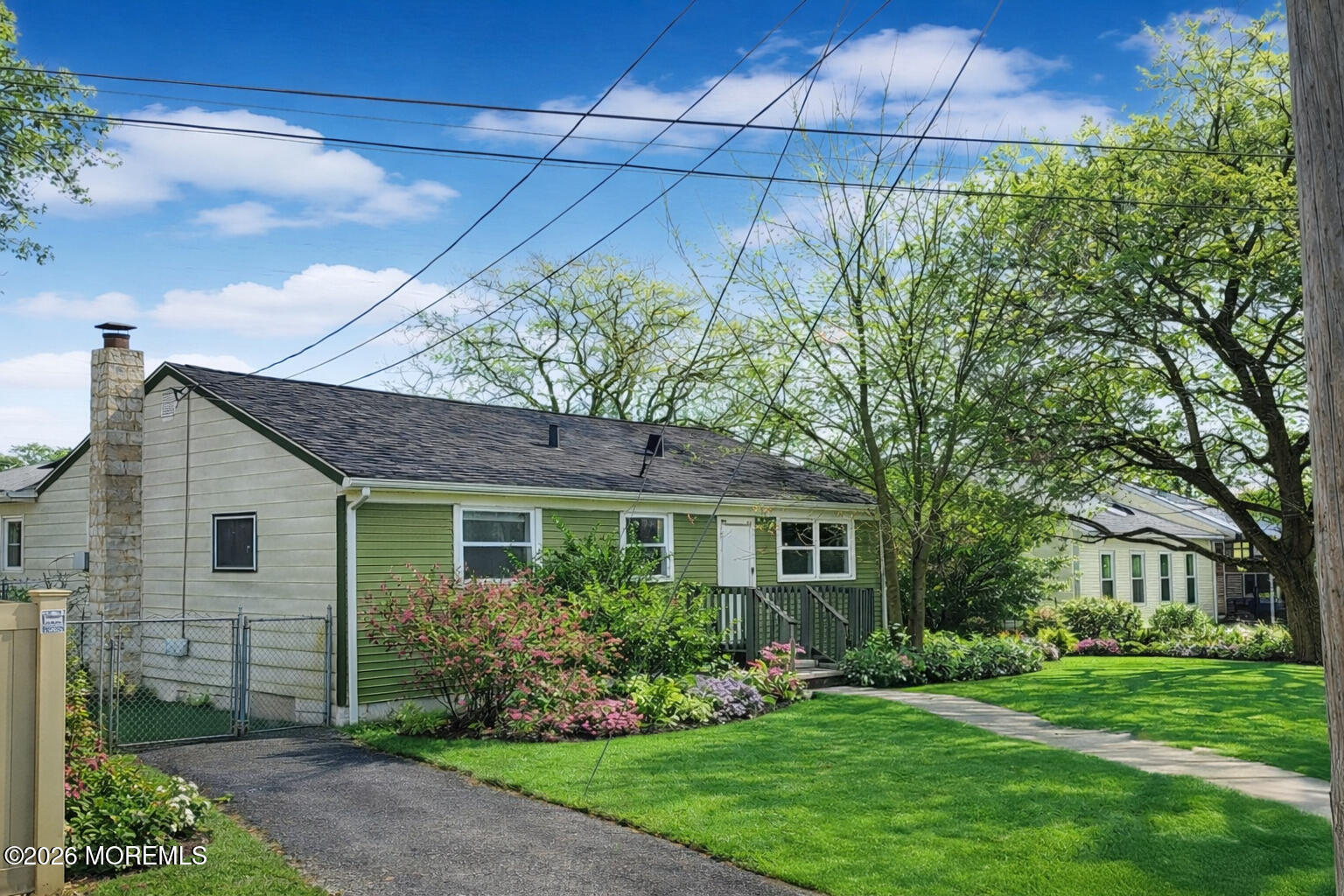 385 Delaware Drive Brick, NJ 08723 - Photo 2 of 16 a front view of a house with a garden