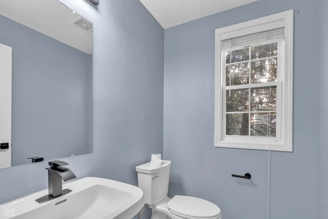 $674,900 | 13913 Hawkstone Drive, Fortville, IN 46040