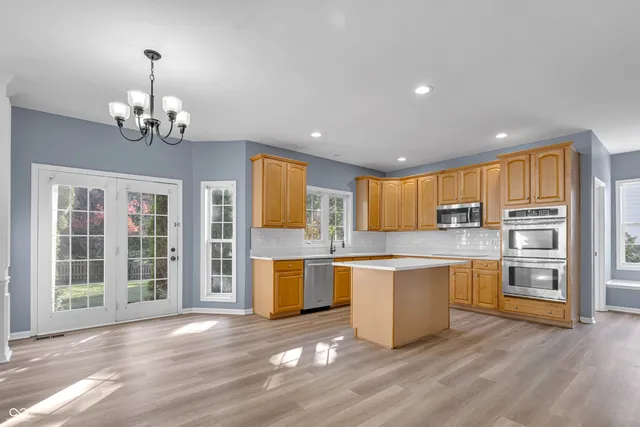 $674,900 | 13913 Hawkstone Drive, Fortville, IN 46040