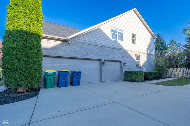 $674,900 | 13913 Hawkstone Drive, Fortville, IN 46040