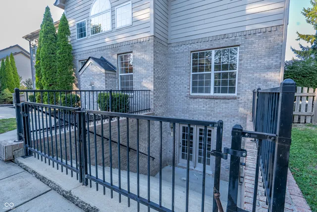 $674,900 | 13913 Hawkstone Drive, Fortville, IN 46040