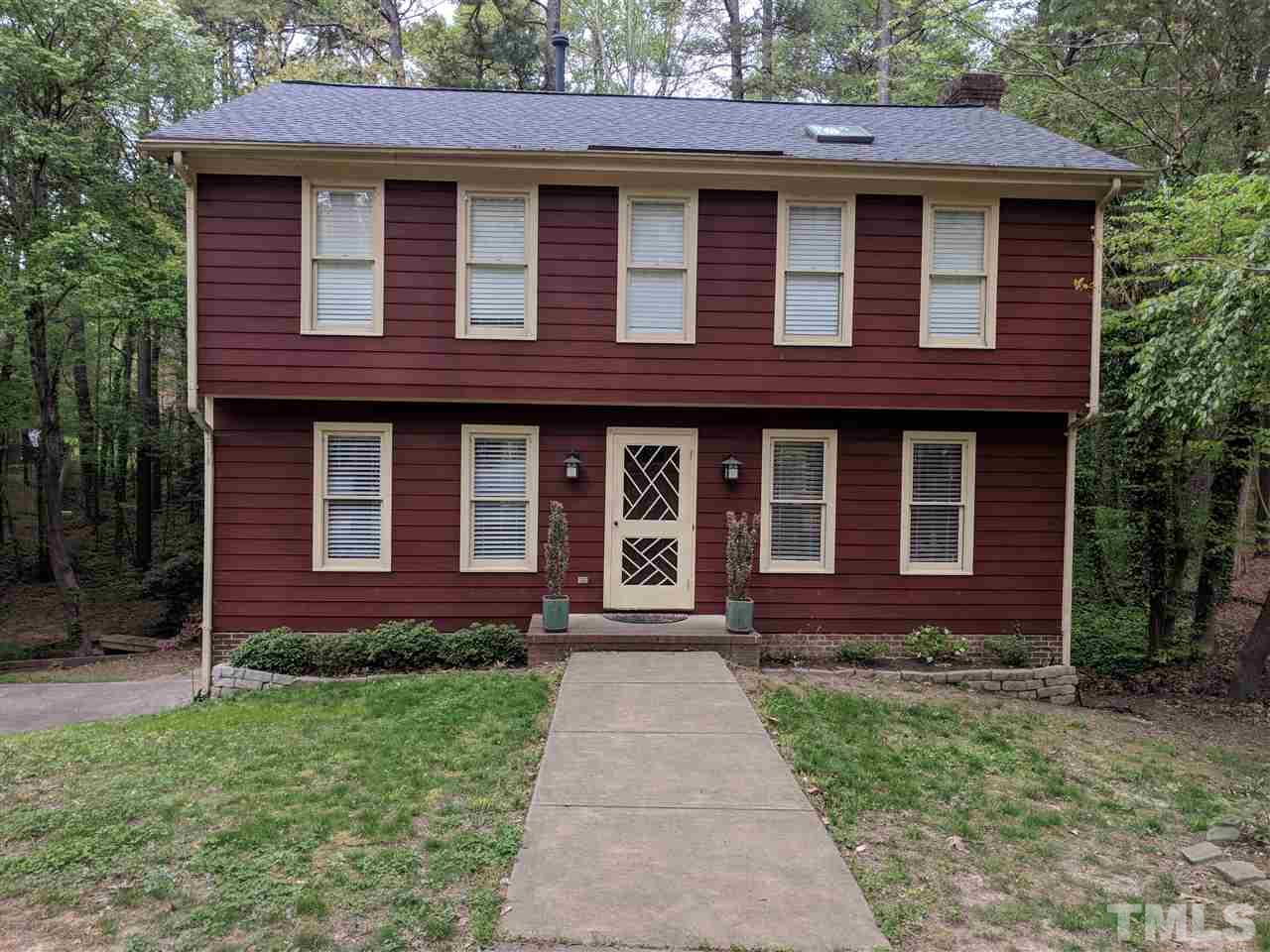 18 St James Court Durham, NC 27713 - Photo 2 of 5 a front view of a house