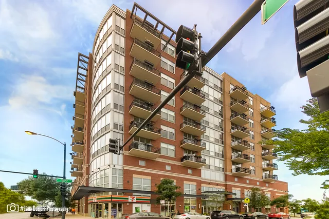 $314,999 | 1201 West Adams Street, Unit 809, Chicago, IL 60607