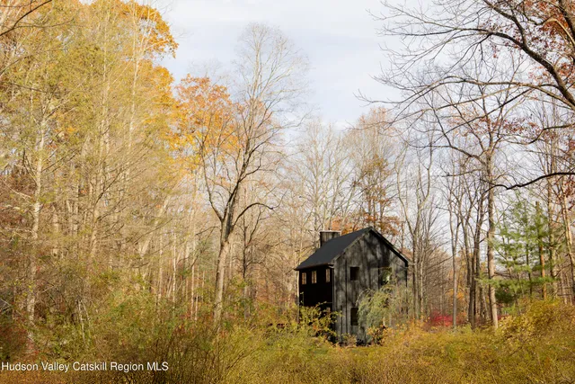 $865,000 | 144 Highway 292, Patterson, NY 12563