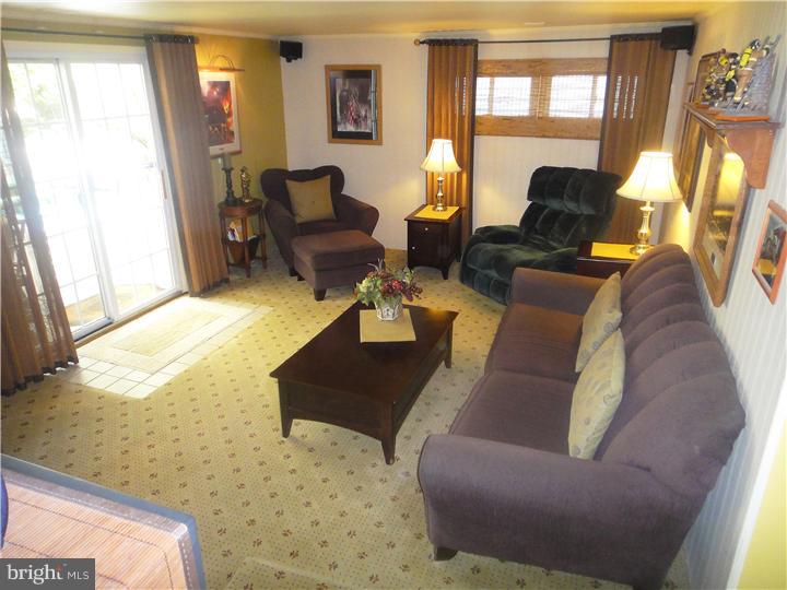 8872 Rising Sun Avenue Philadelphia, PA 19115 - Photo 16 of 25 Gallery Image 16