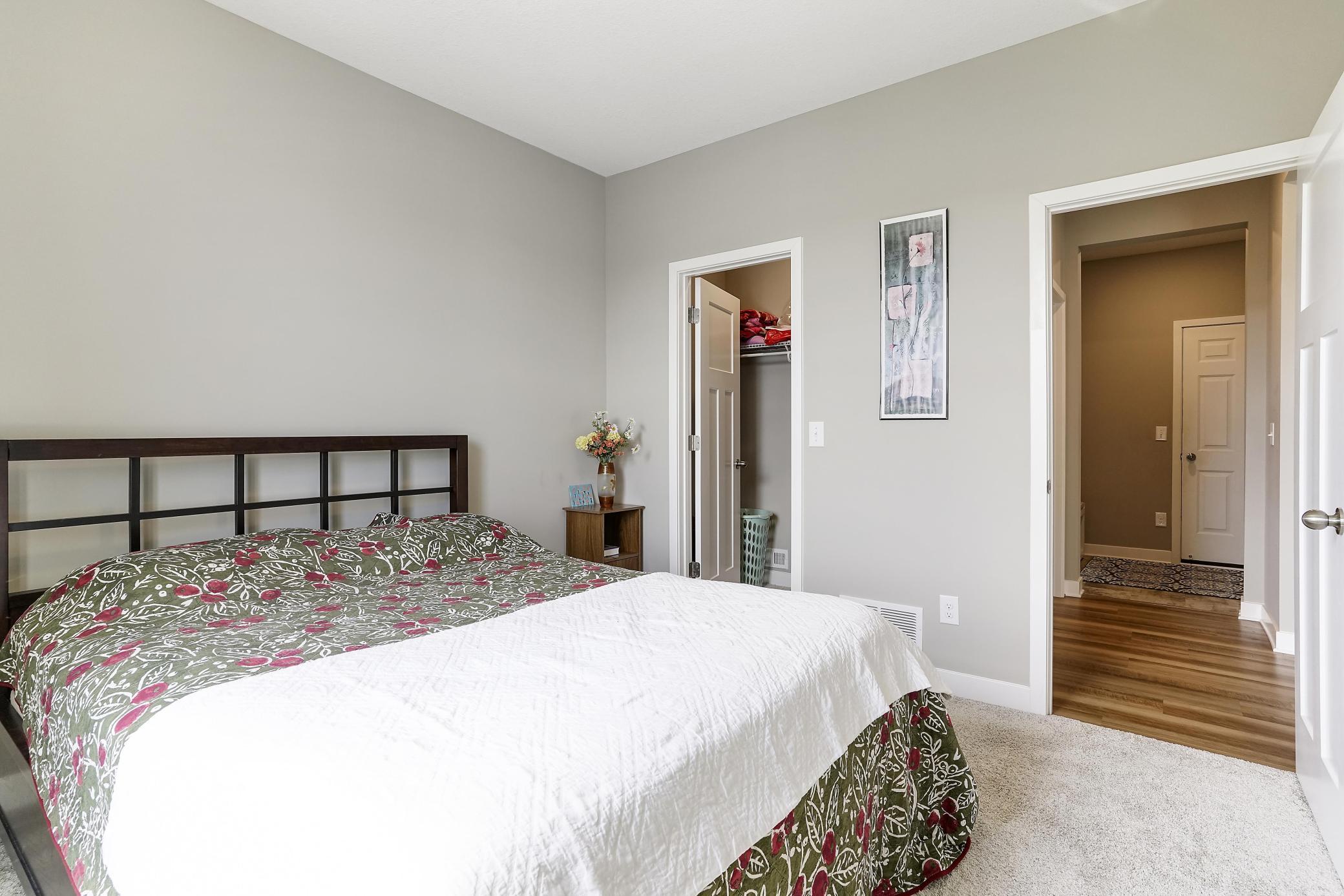 1980 Eagle Ridge Loop Shakopee, MN 55379 - Photo 17 of 43