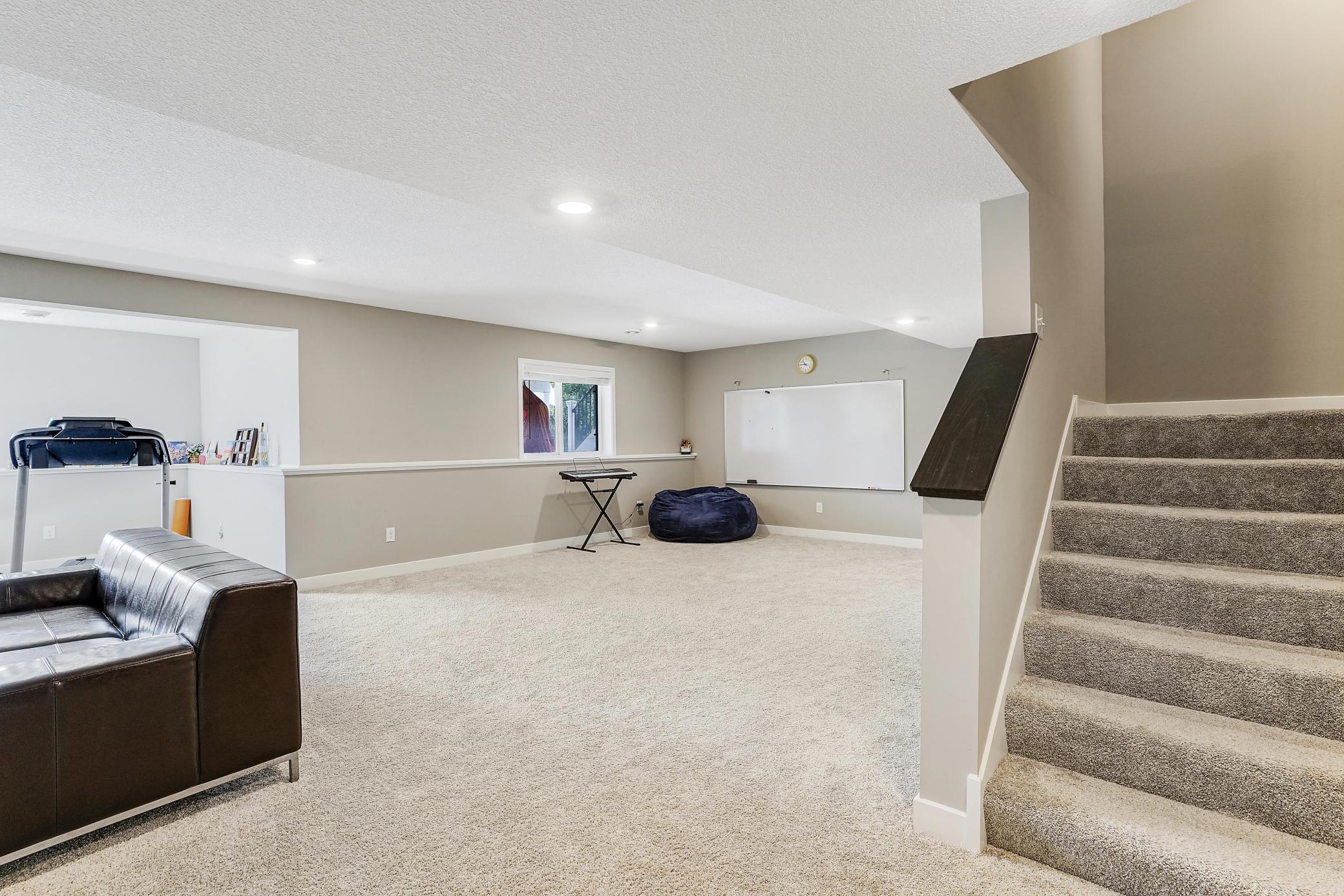 1980 Eagle Ridge Loop Shakopee, MN 55379 - Photo 33 of 43